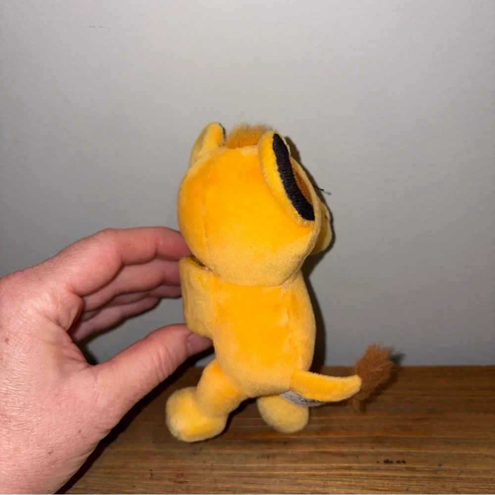 Disney Simba Cutie Cuff Series 2 Plush Bracelet Toy The Lion King BullsiToy